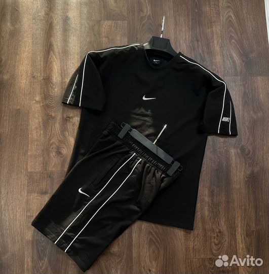 Костюм летний Nike (Шорты+футболка)