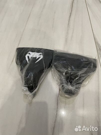 Перчатки для тайского бокса(бокса )