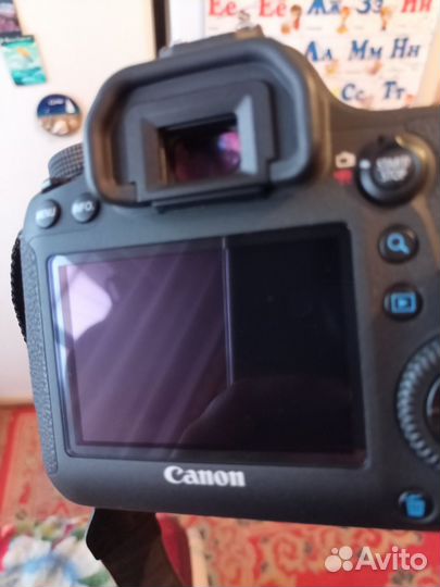 Зеркальный фотоаппарат canon 6 D Body