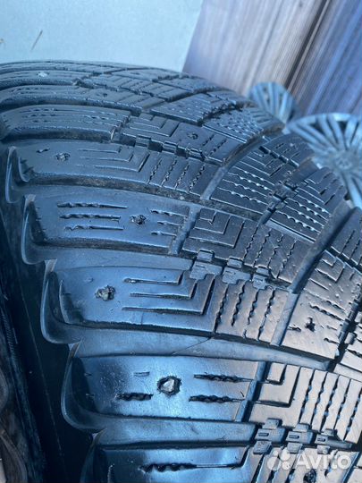Goodyear UltraGrip Ice Arctic SUV 235/55 R19