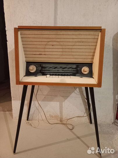 Радиола Латвия М