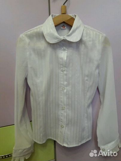 Блузка белая