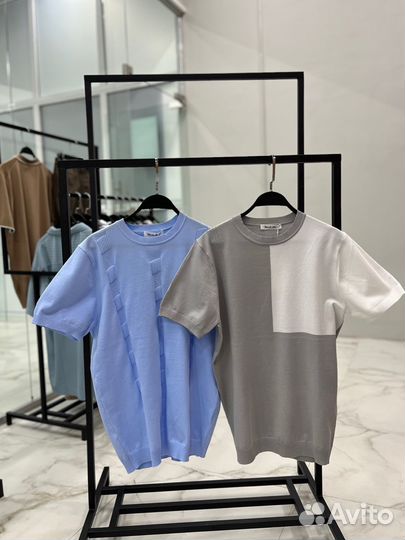 Футболка в стиле old money