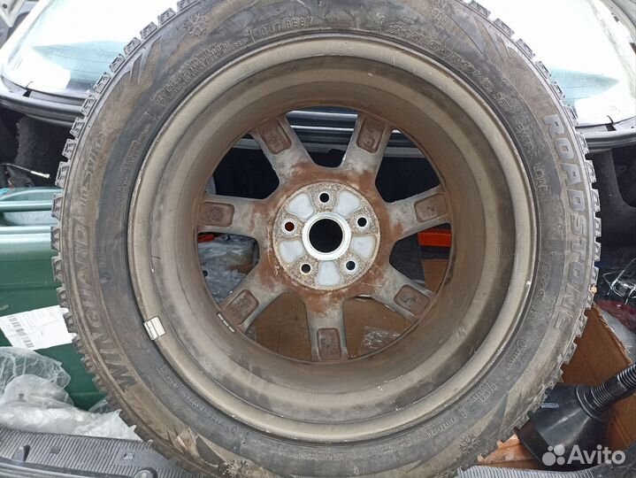 R17 Nexen Winguard WinSpike 215/55, PCD 5x114.3 DIA 67.1