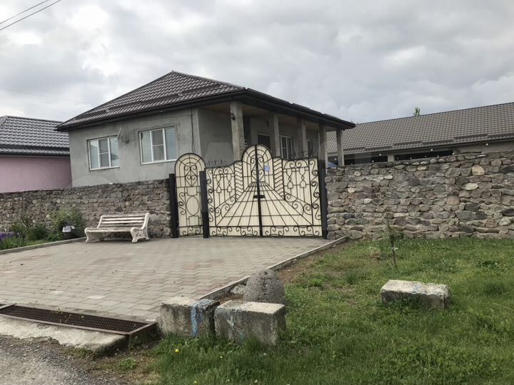 Дом 250 м² на участке 20 сот.