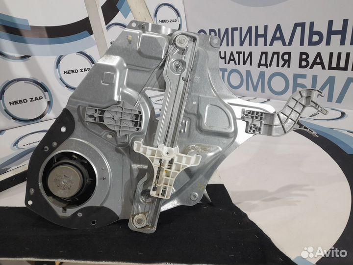 Стеклоподъемник задний левый Kia Sportage 3