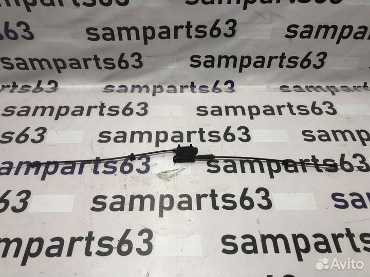 Трос капота Audi A8 D4