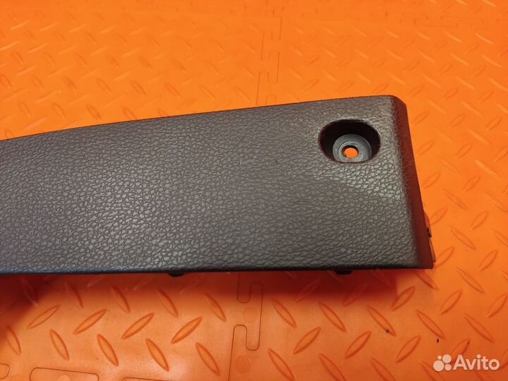 Накладка Mitsubishi Pajero Sport джип/KS0W 4N15