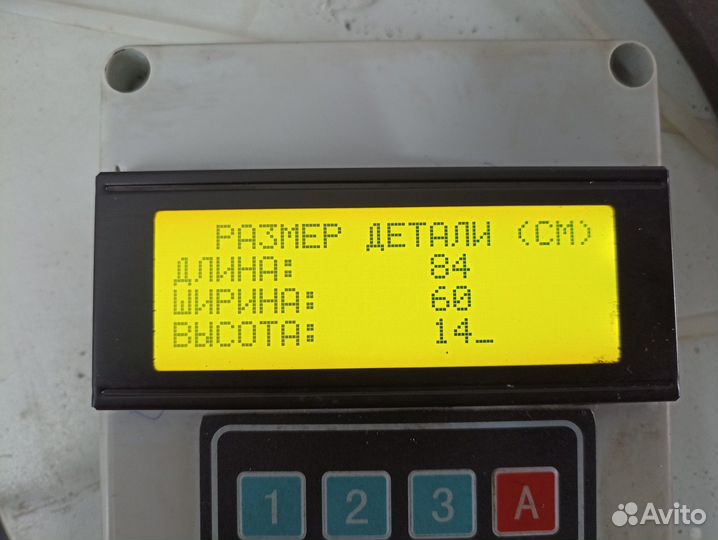 Облицовка фары правой Volvo FH