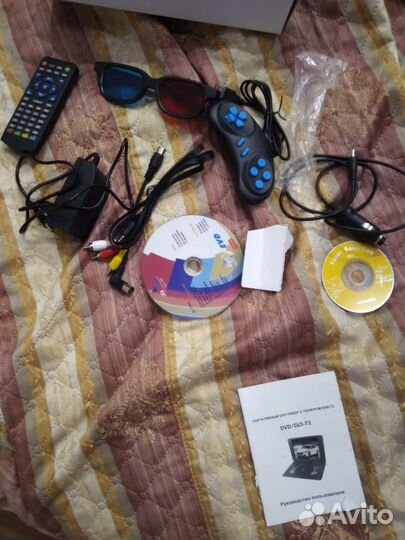 Цифровой автомобильный телевизор