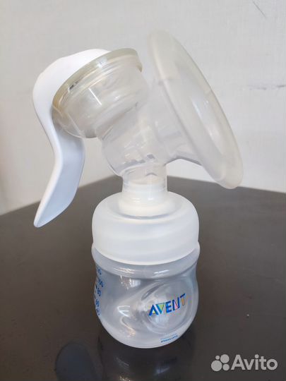 Молокоотсос avent ручной