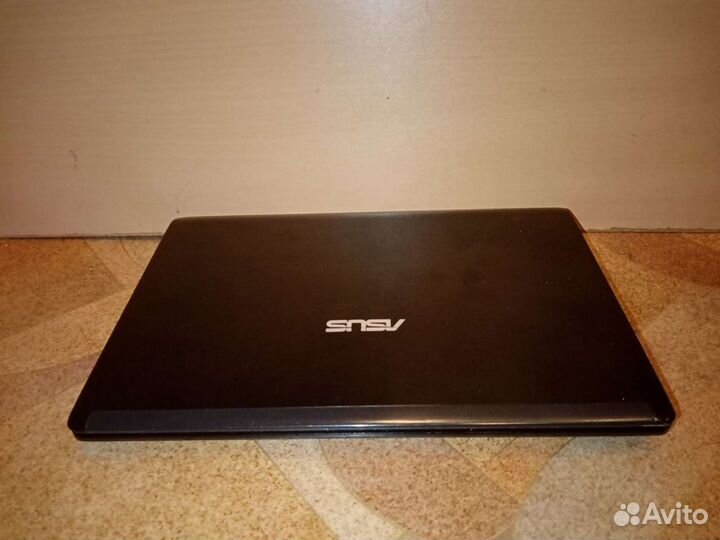 Тонкий нетбук Asus метал/отл. сост/SSD-180Gb/6час