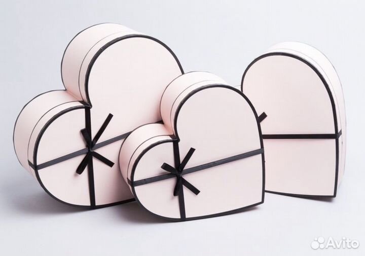 Коробка подарочная для цветов и сладких подарков