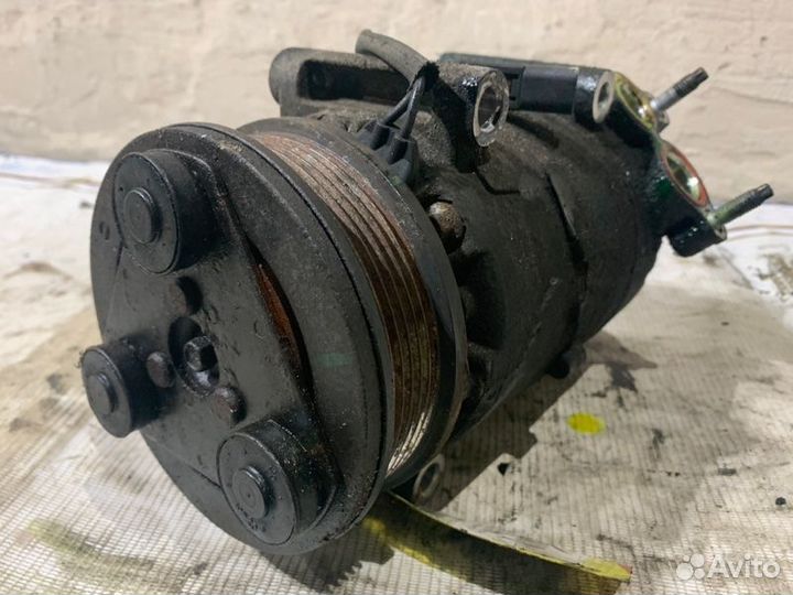 Компрессор системы кондиционирования Ford Mondeo