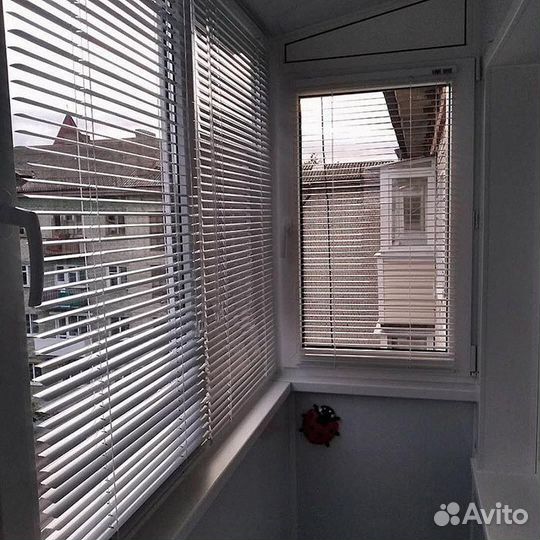 Жалюзи, шторы