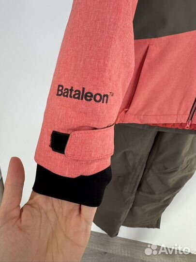 Горнолыжный костюм женский