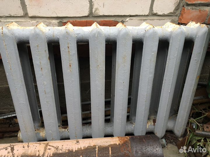 Батарея чугунная