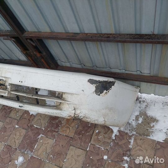 Бампер передний toyota corolla 110