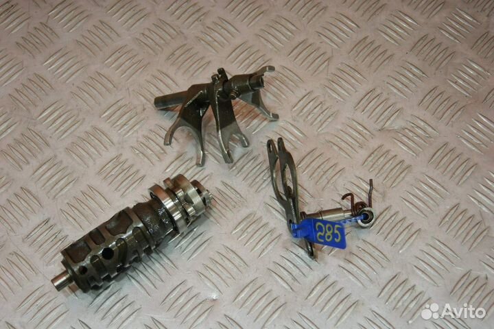 Вал копирный с вилками Honda VT250, MC15E