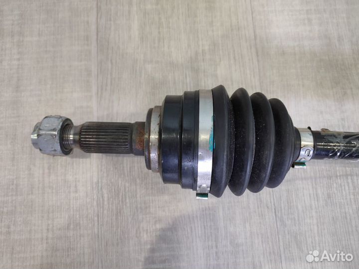 Привод левый Chevrolet Lacetti