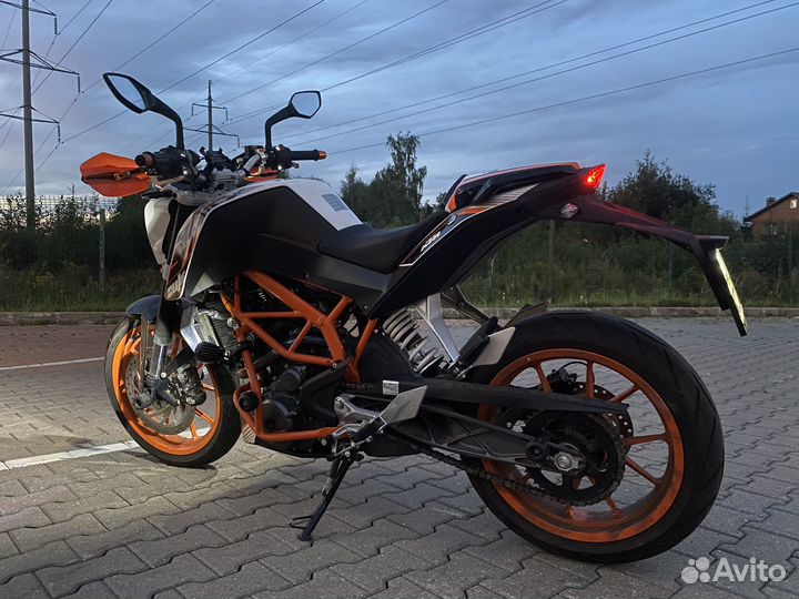 KTM Duke 390 abs
