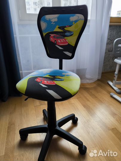 Компьютерное кресло для подростка