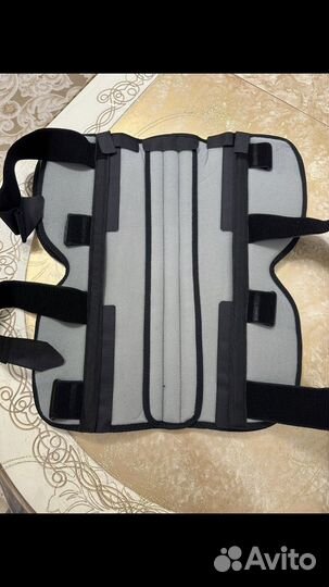 Тутор на коленный сустав