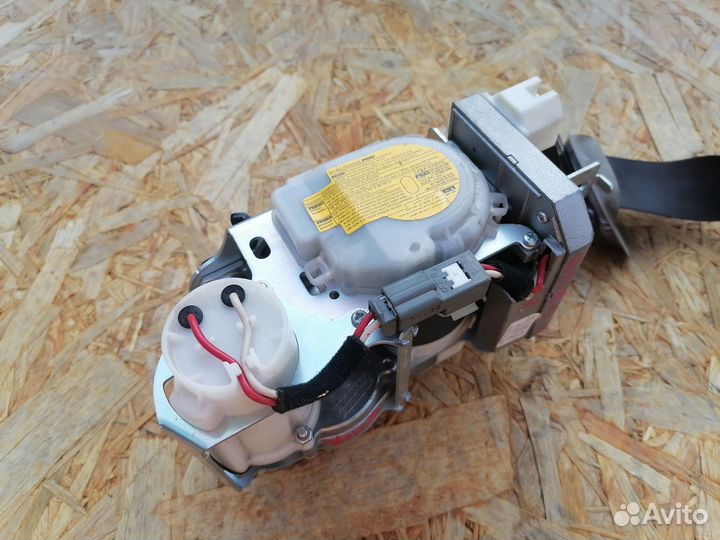 Kia quoris KH Ремень безопасности пассажирский