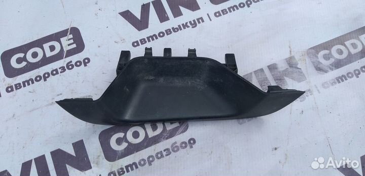 Накладка ручки передней левой двери Nissan Almera