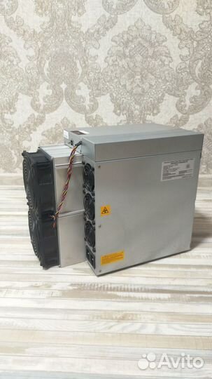 Antminer S19.Pro 96 th. S19j Pro 104 th
