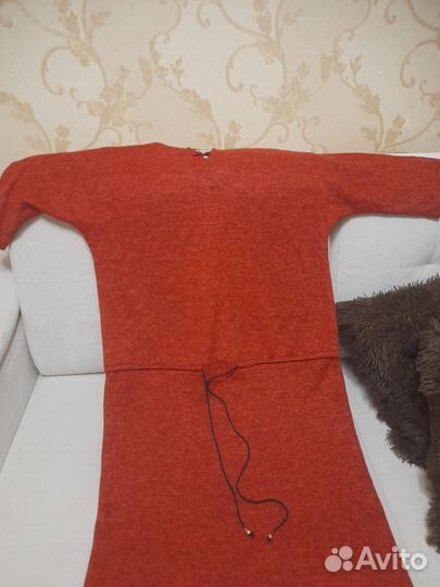 Продаю платье красного цвета из ангоры р 58