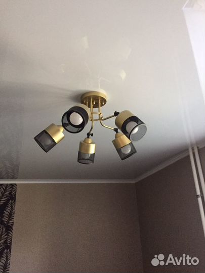 Эксклюзивная люстра для натяжных потолков