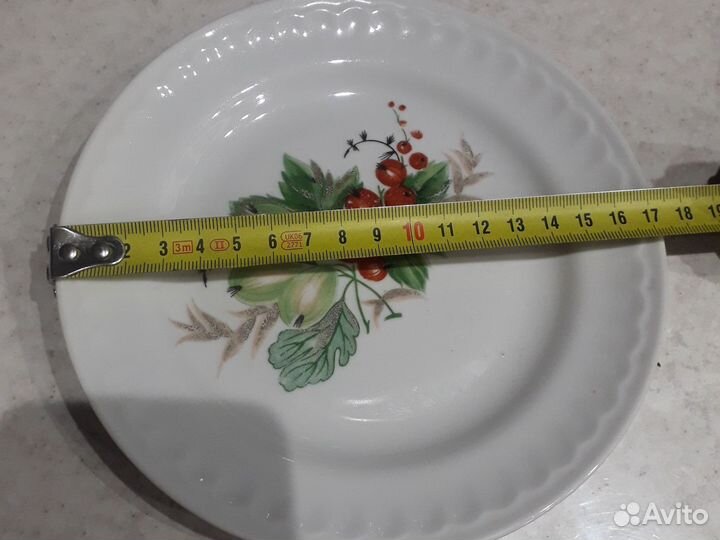 Тарелки 7 шт