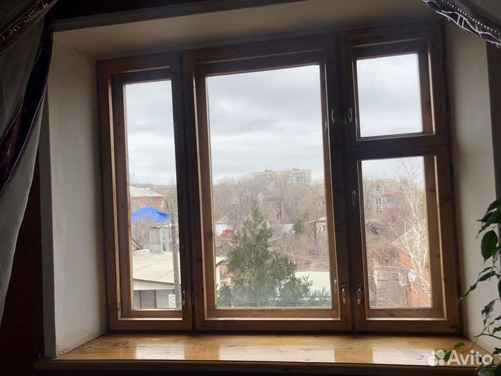 Продам дерявянную раму остеклённую