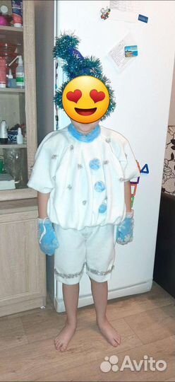 Новогодний костюм снеговик