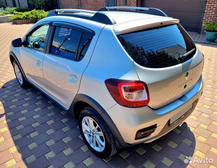 Renault Sandero Stepway 1.6 МТ, 2021, 16 100 км