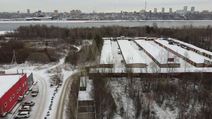 Здание, 600 м²