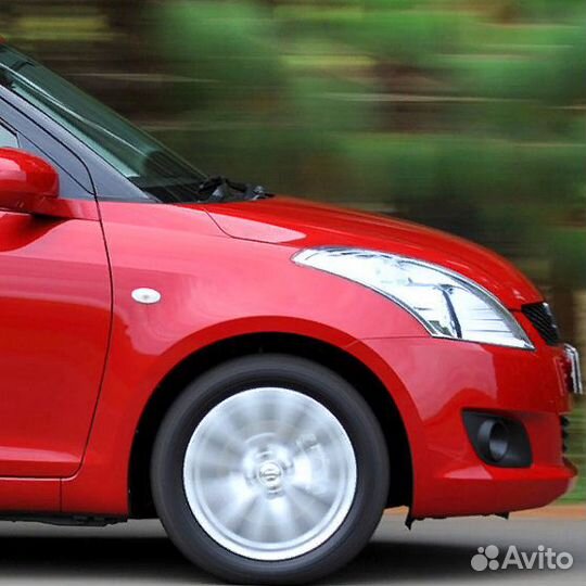 Крыло переднее правое в цвет Suzuki Swift 3