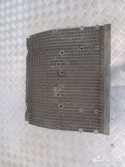 Брызговик Mercedes-Benz A3755220008