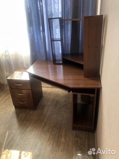 Компьютерный стол бу