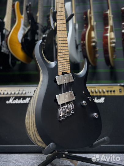 Cort X700 Multility электрогитара мультимензурная