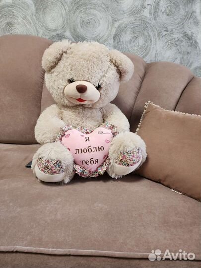 Плюшевый медведь