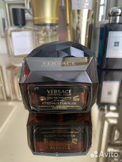 Versace crystal noir. Narciso Eau DE Parfum Rouge