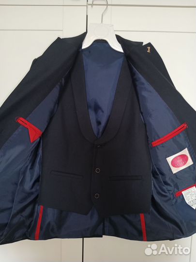 Пиджак и жилет 140