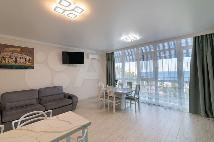 3-к. квартира, 159 м², 11/11 эт.