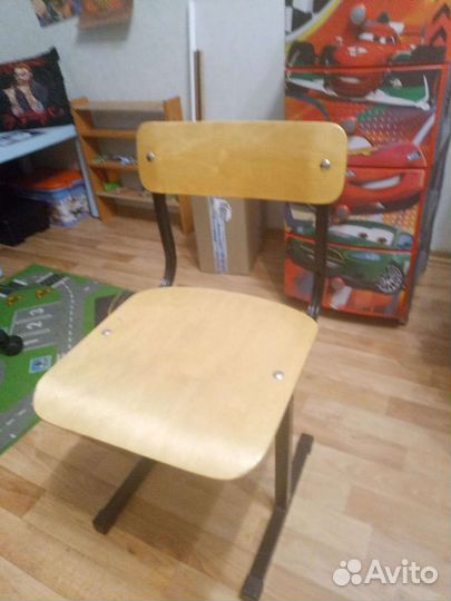Растущая парта и стул