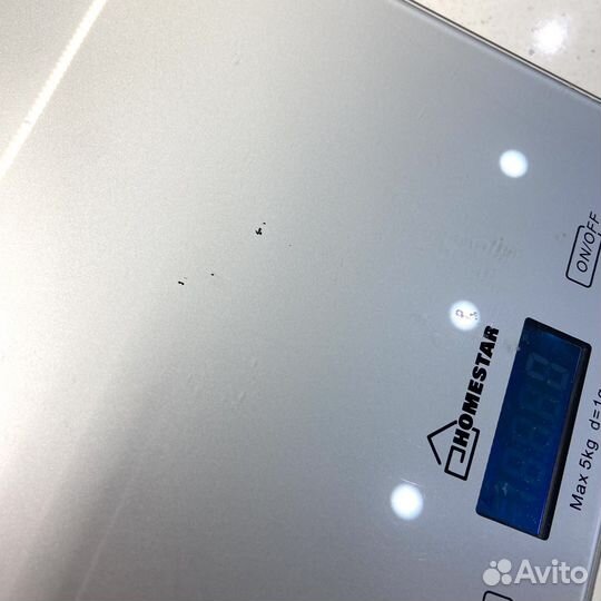 Весы кухонные электронные серебристые