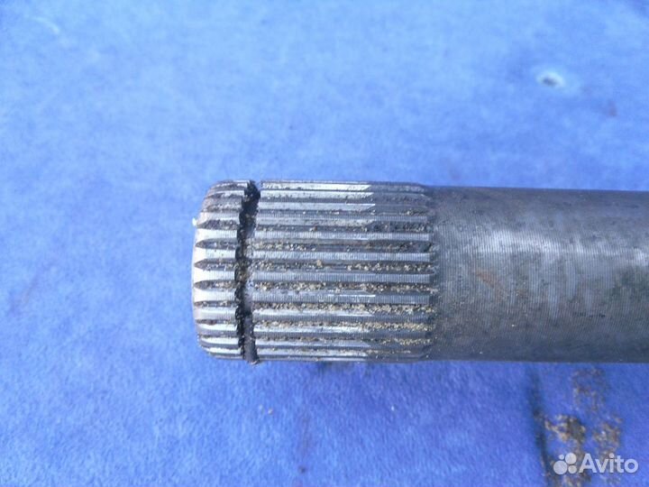 Полуось (привод) Land Rover Discovery 3