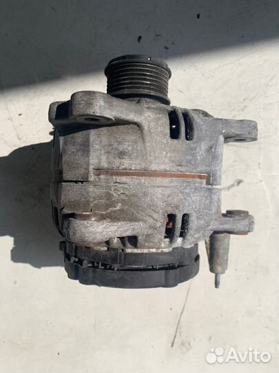 Генератор Skoda Fabia MK2 BNM 2008