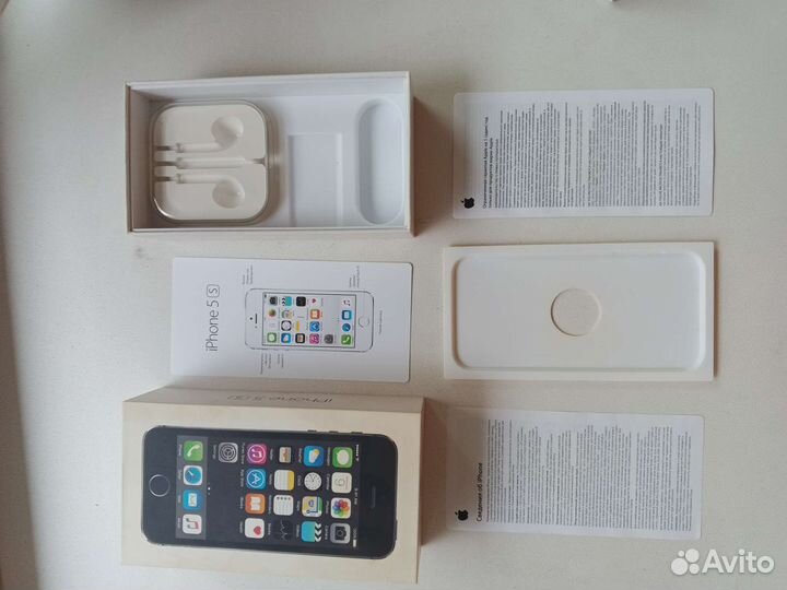 iPhone 5S, 16 ГБ